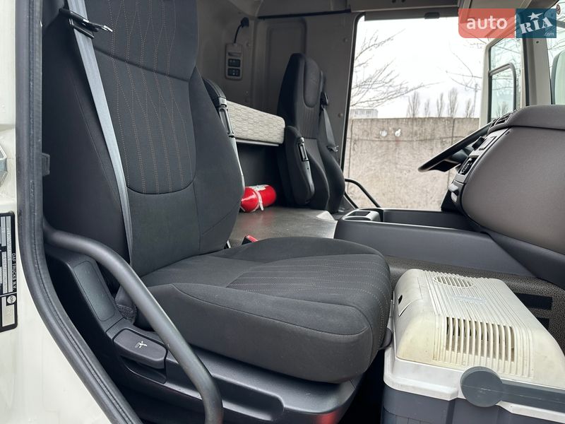 Тягач DAF CF 2018 в Киеве