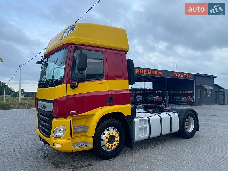 Тягач DAF CF 2016 в Лопатине