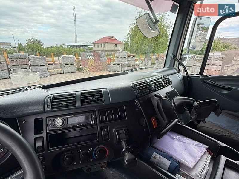 Тягач DAF CF 2006 в Іллінцях