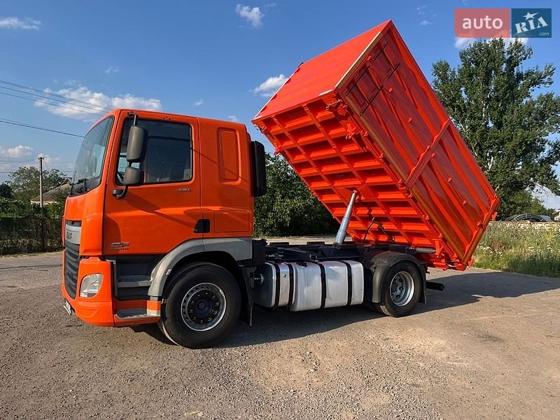 Зерновоз DAF CF 2015 в Кривому Розі