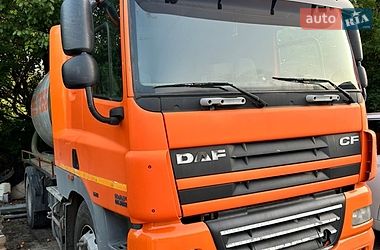 Машина ассенизатор (вакуумная) DAF CF 2007 в Киеве фото Машина ассенизатор (вакуумная) DAF CF 2007 в Киеве