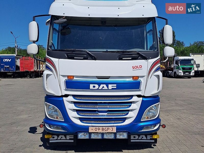 Тягач DAF CF 2015 в Черкасах