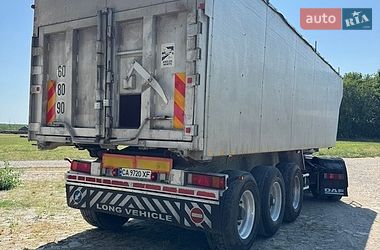 Самосвал DAF CF 2007 в Умани