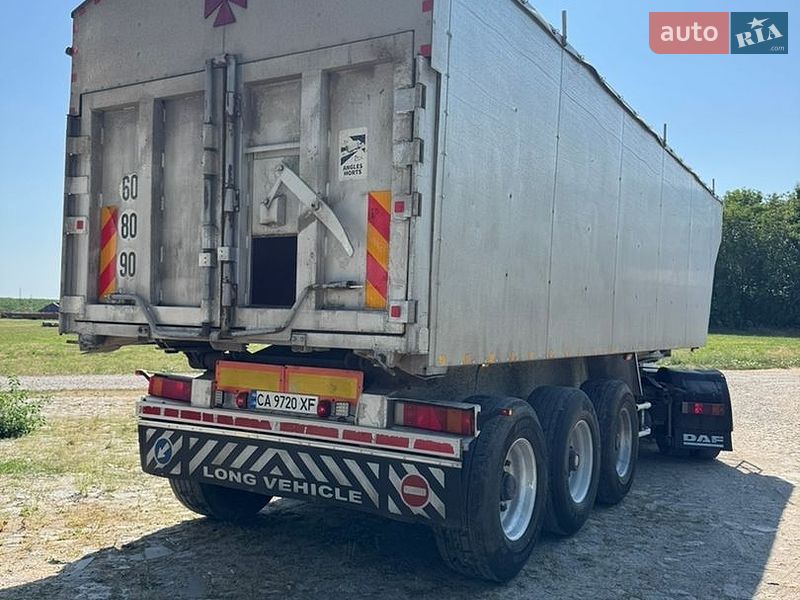 Самосвал DAF CF 2007 в Умани