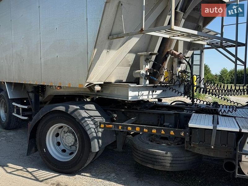 Самосвал DAF CF 2007 в Умани
