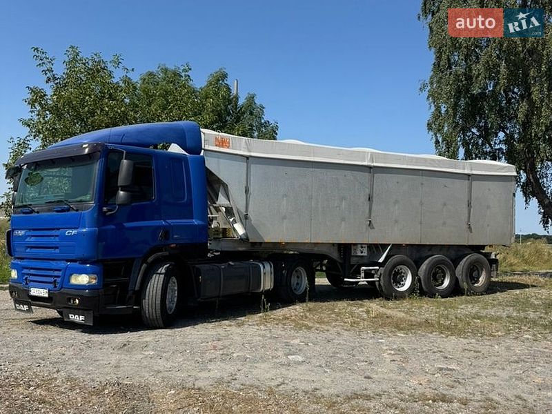 Самосвал DAF CF 2007 в Умани