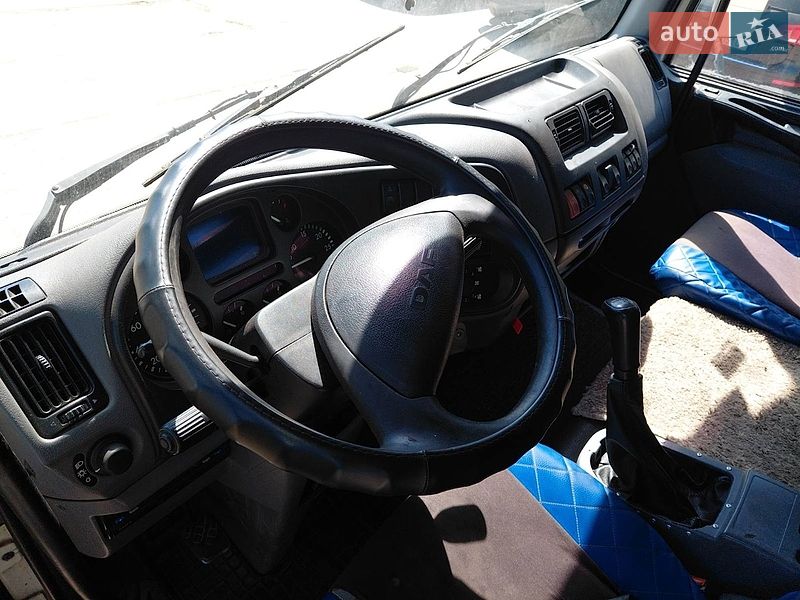 Тентований DAF FA 2004 в Рівному