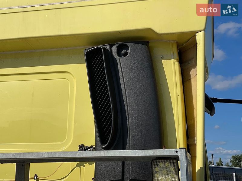 Евакуатор DAF FA 2007 в Нововолинську
