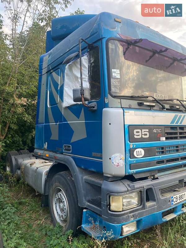 Тягач DAF FT 95 1997 в Ровно