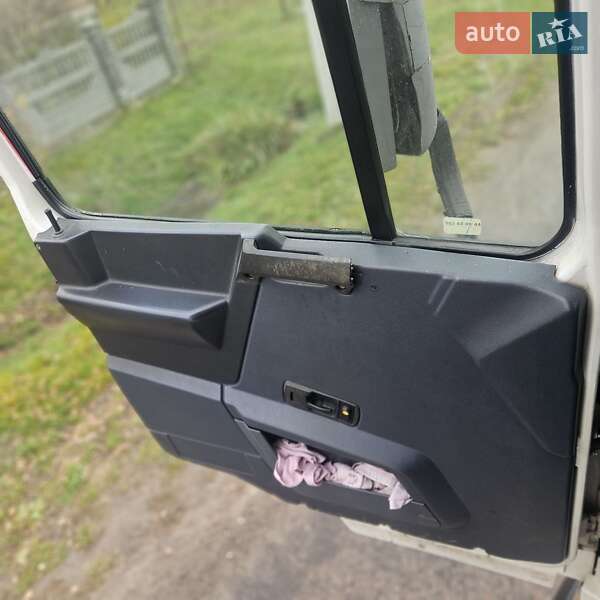 Тягач DAF FT 95 1997 в Львові фото 7 Тягач DAF FT 95 1997 в Львові