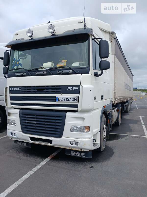 Тентований DAF FT 2005 в Львові