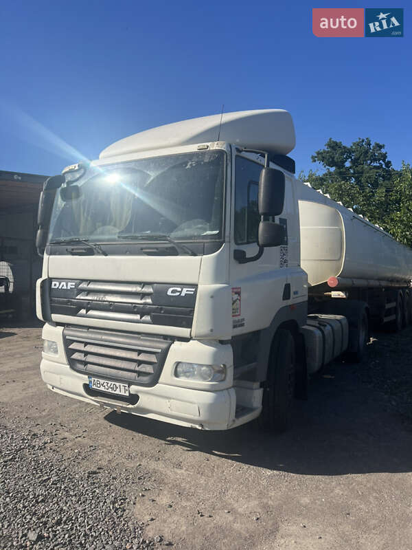 Тягач DAF FT 2013 в Теплике