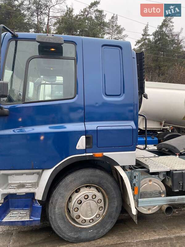 Тягач DAF FT 2007 в Киеве