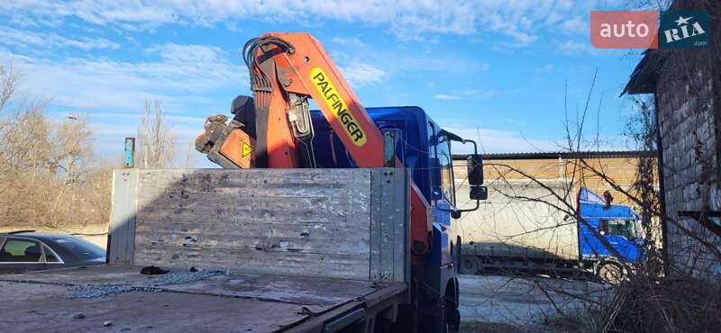 Грузовой фургон DAF FT 2002 в Днепре