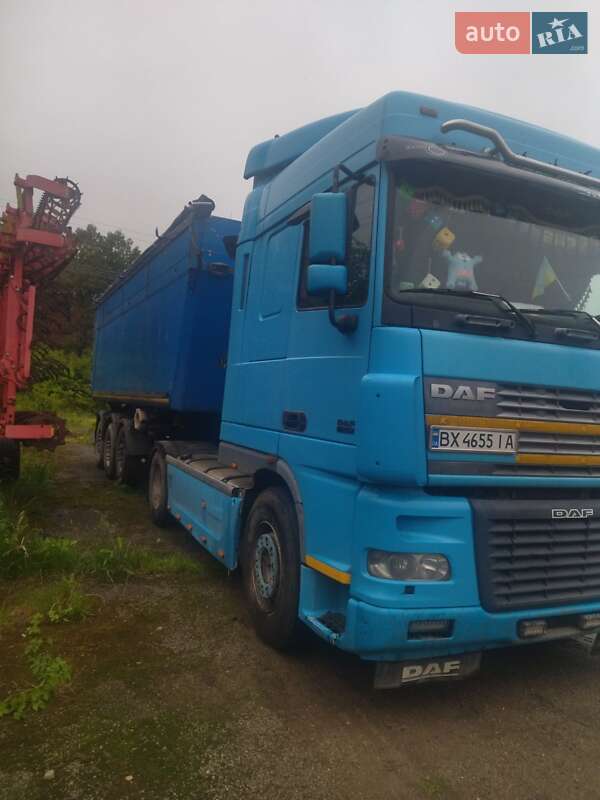 Тягач DAF FT 2006 в Виньковцах