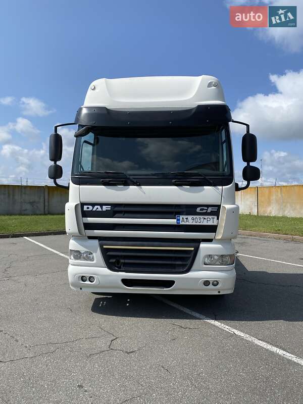 Тягач DAF FT 2017 в Яготине