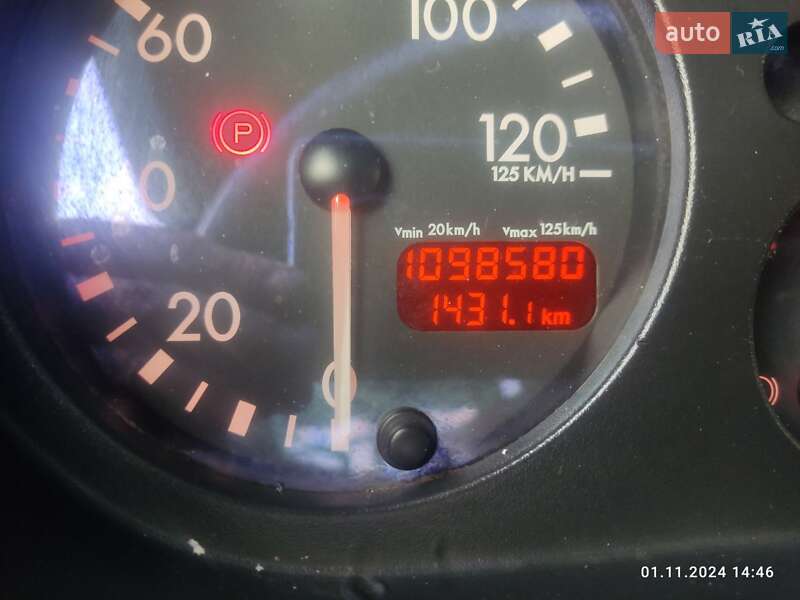 Тягач DAF FT 2003 в Олександрії