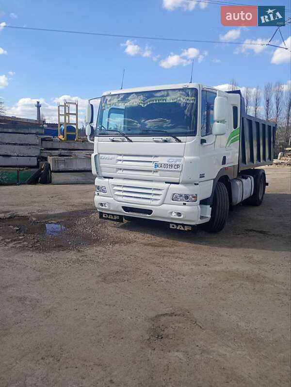 Самосвал DAF FT 2011 в 