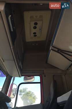 Тягач DAF FT 2011 в 