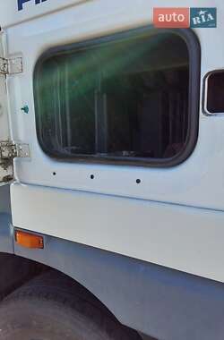 Тягач DAF FT 2006 в 