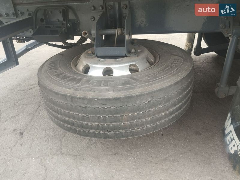 Контейнеровоз DAF FT 2012 в Запоріжжі