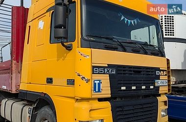 Тягач DAF FT 2000 в Рава-Русской