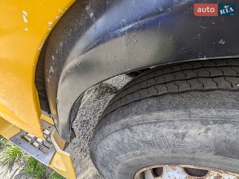 Тягач DAF FT 2000 в Рава-Русской