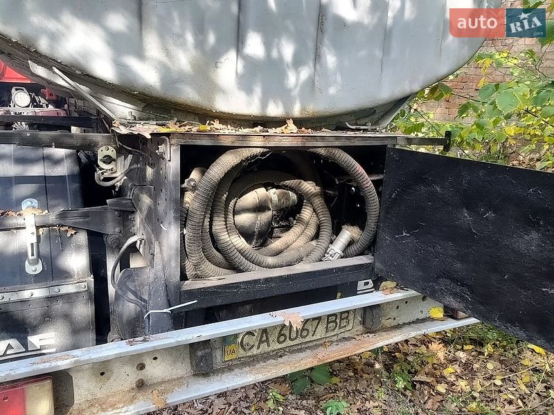 Бензовоз DAF FT 2002 в Черкассах