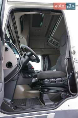 Контейнеровоз DAF FX 2019 в 