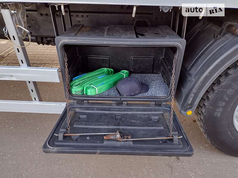 Кран-манипулятор DAF LF 2011 в Костополе
