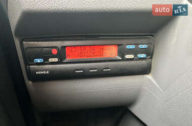 Грузовой фургон DAF LF 2006 в 