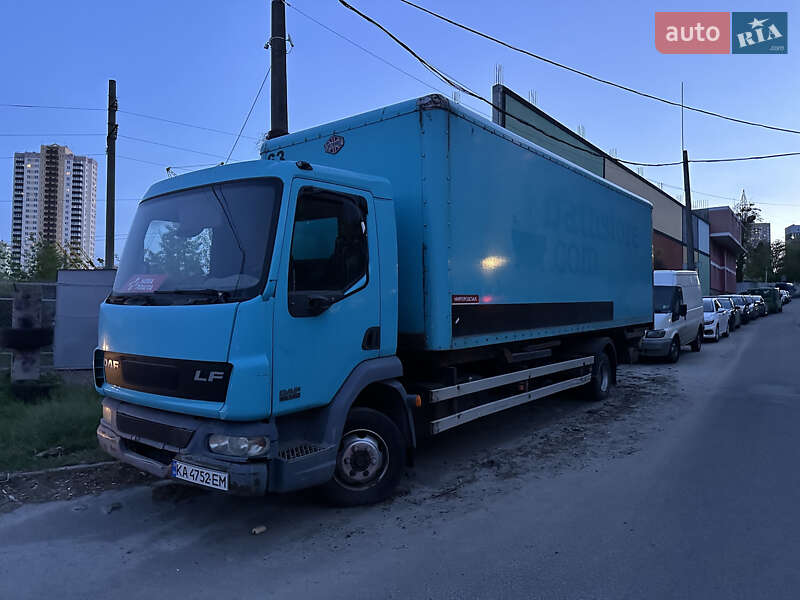 Вантажний фургон DAF LF 2006 в Києві