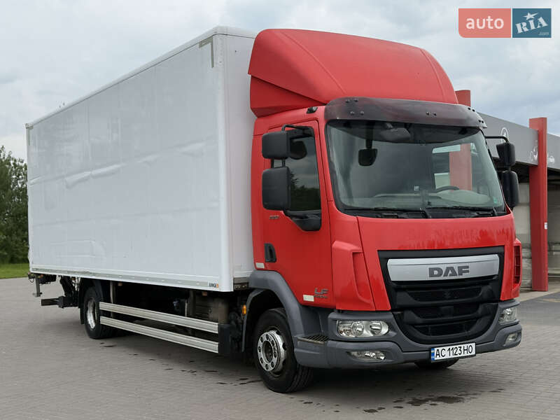 Грузовой фургон DAF LF 2016 в Нововолынске