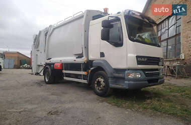Мусоровоз DAF LF 2009 в Киеве