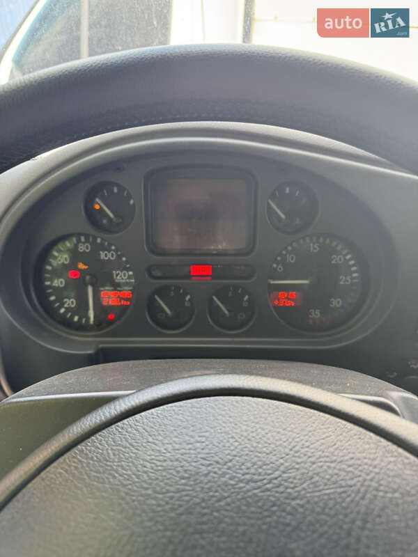 Мультилифт DAF LF 2005 в Кривом Роге