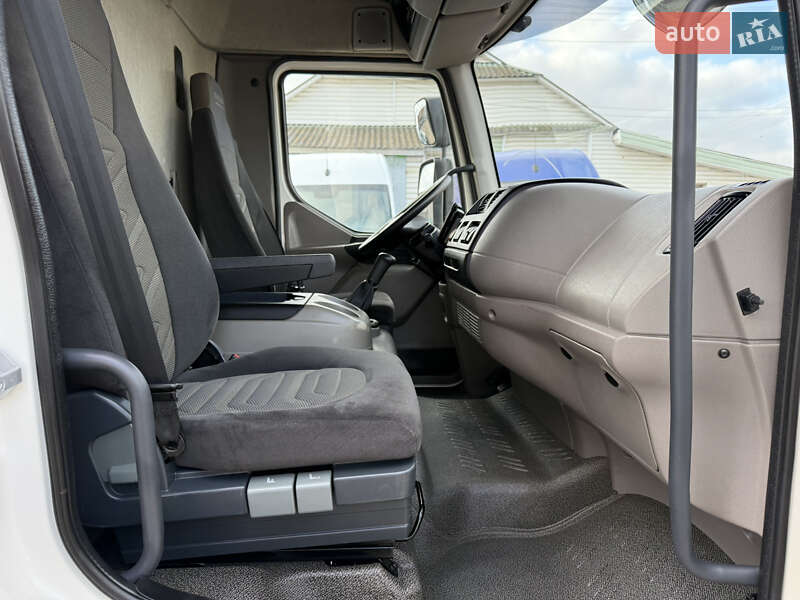 Вантажний фургон DAF LF 2013 в Рівному