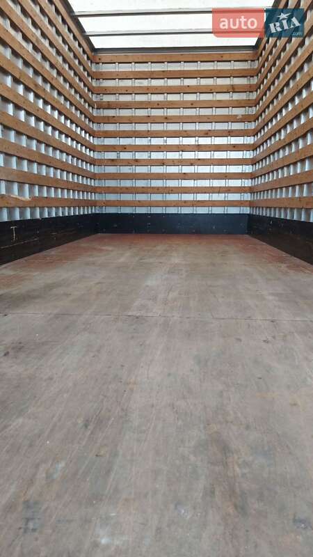 Вантажний фургон DAF LF 2012 в Ратному