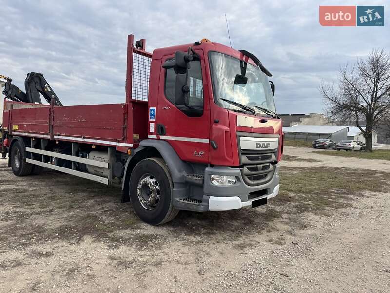 Кран-маніпулятор DAF LF 2015 в Тернополі