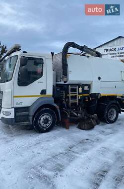 Подметальная машина DAF LF 2014 в Луцке