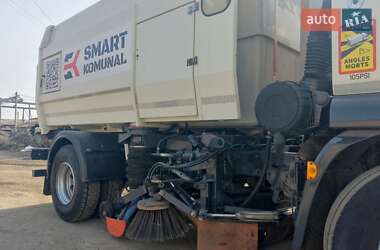 Подметальная машина DAF LF 2015 в Луцке