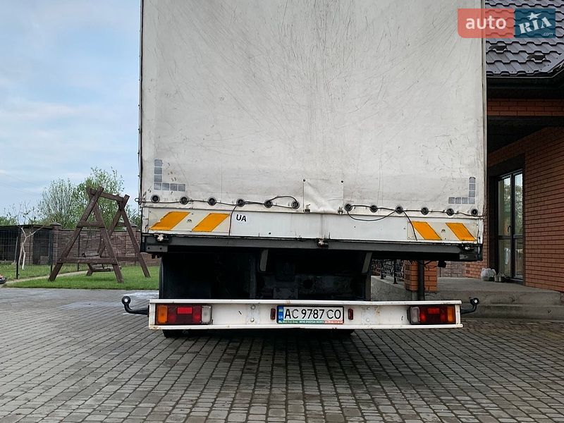 Тентований DAF LF 2007 в Любомлі