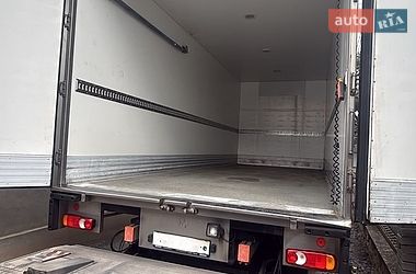 Вантажний фургон DAF LF 2013 в Тернополі