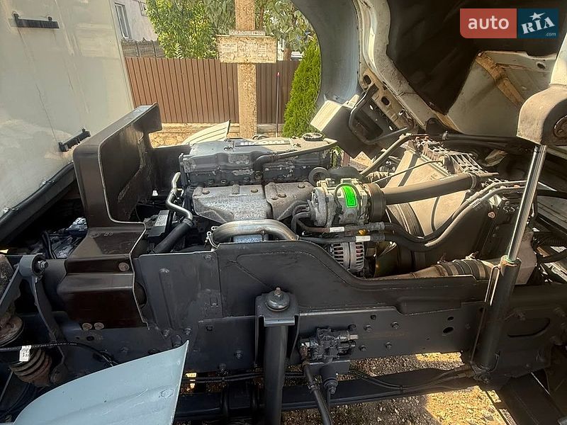 Вантажний фургон DAF LF 2013 в Тернополі