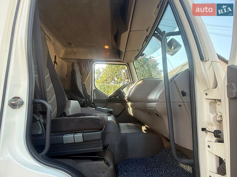 Вантажний фургон DAF LF 2013 в Тернополі