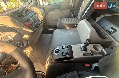 Вантажний фургон DAF LF 2013 в Тернополі