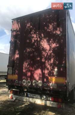 Тентованый DAF TE 2004 в 