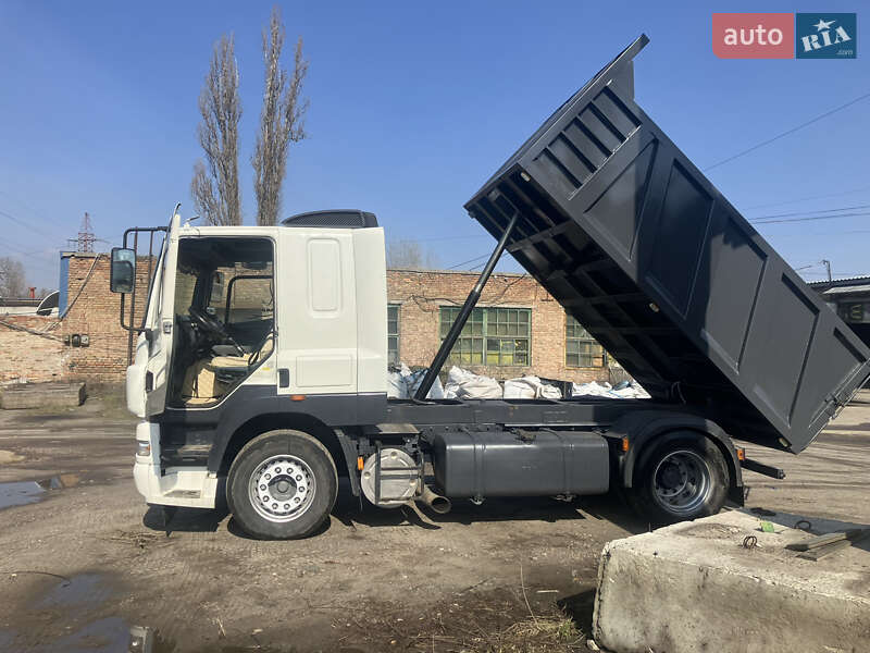 Самосвал DAF TE 2002 в Киеве