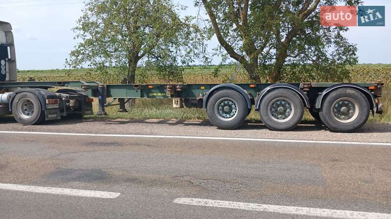 Тягач DAF TE 2003 в Одессе