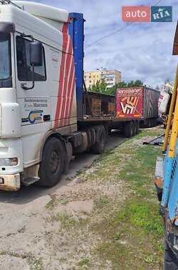 Тягач DAF TE 2004 в 
