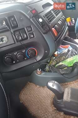 Тягач DAF TE 2005 в 